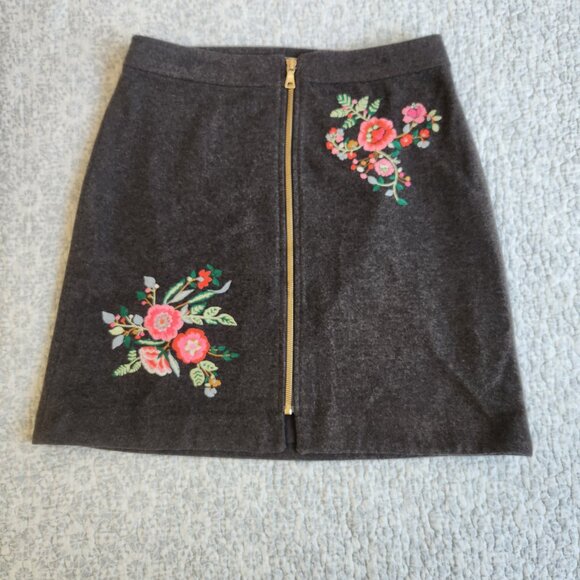 Vintage Loft Floral  Zipper Front Skirt, Size 4 - Picture 2 of 9